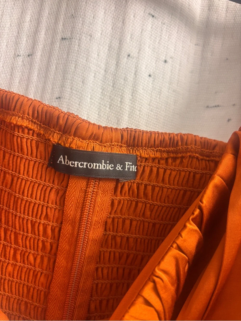 Abercrombie &Fitch Satin Rust Orange Ruched Skirt and top. NWT